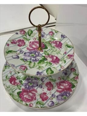 Vintage roses two-tier china plate serving stand